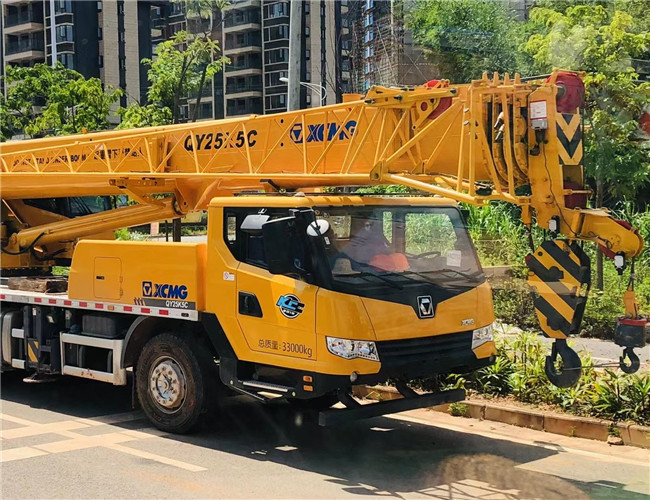 江夏区大件设备吊装租赁吊车