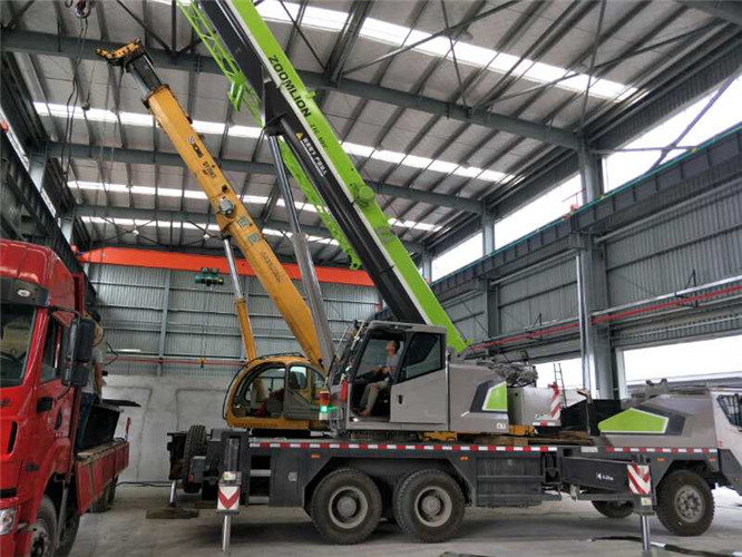 江夏区高空车出租需要注意哪些安全事项？